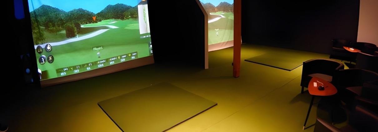 JGolf Indoor-Simulator Mägenwil